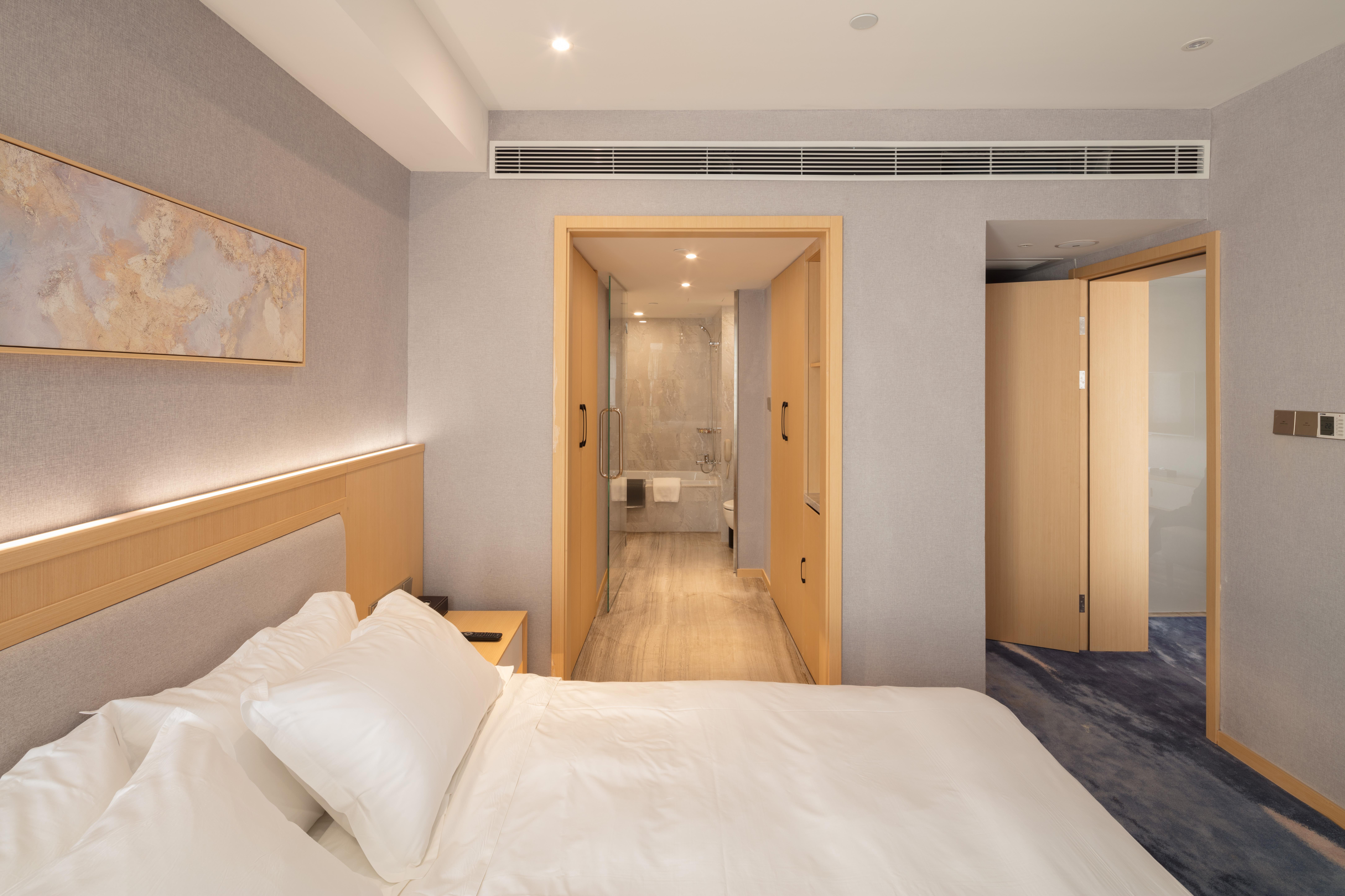 Hotel City Hotel Shanghai 4*